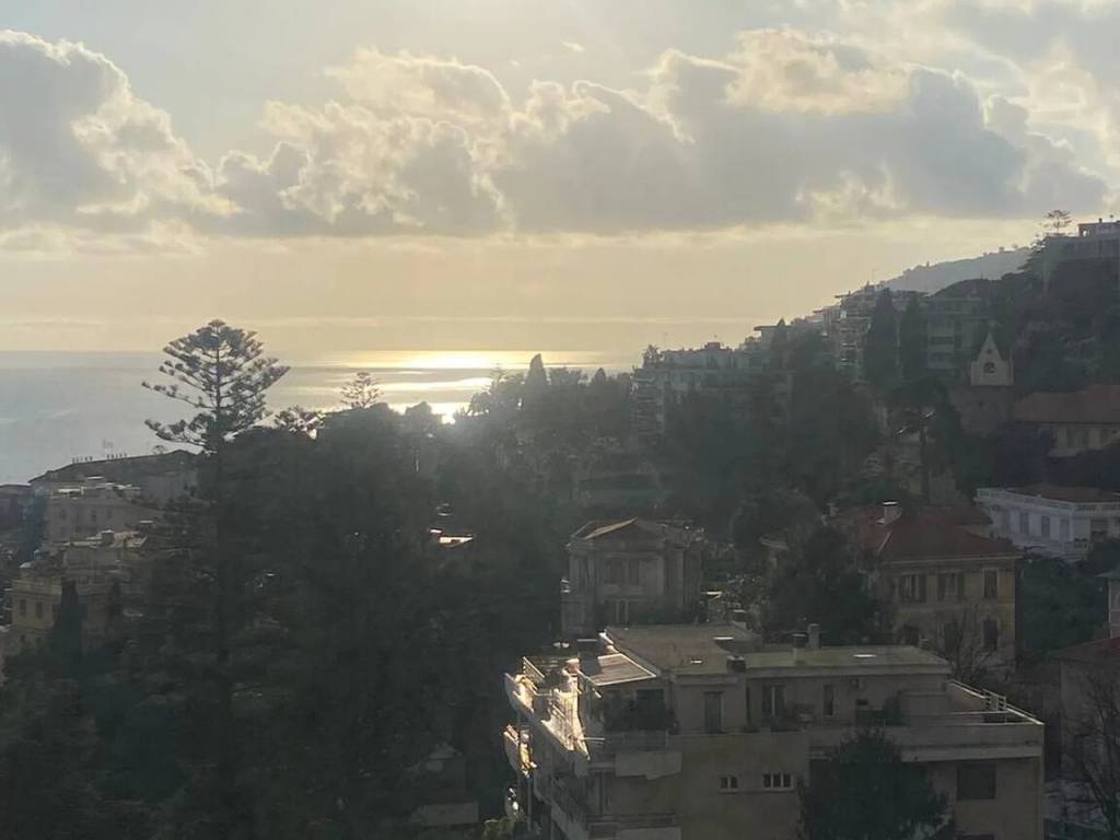 Appartamento a Sanremo in Corso Degli Inglesi, 368 - Foto 3