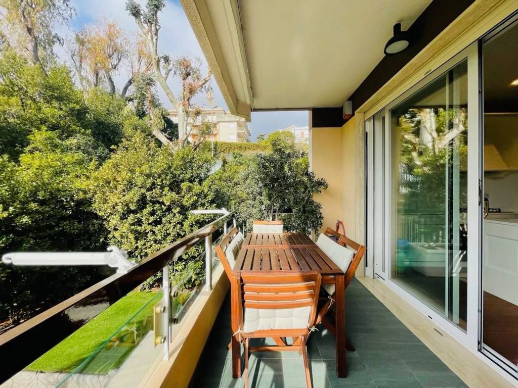 Appartamento a Sanremo in Corso Degli Inglesi, 368 - Foto 5