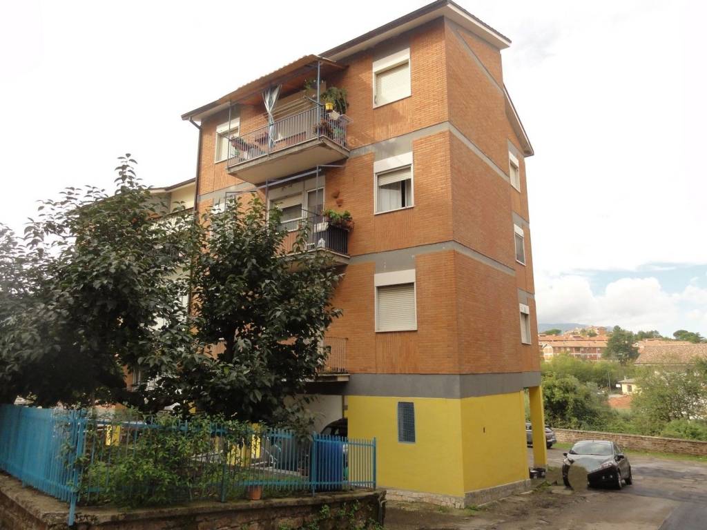 Appartamento a Ceccano in Via del Boschetto - Foto 4