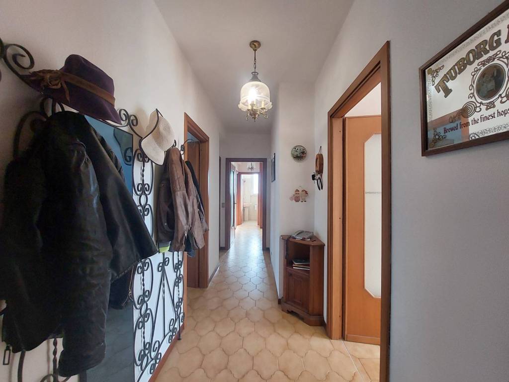 Appartamento a Spotorno in Via alla Rocca - Foto 5