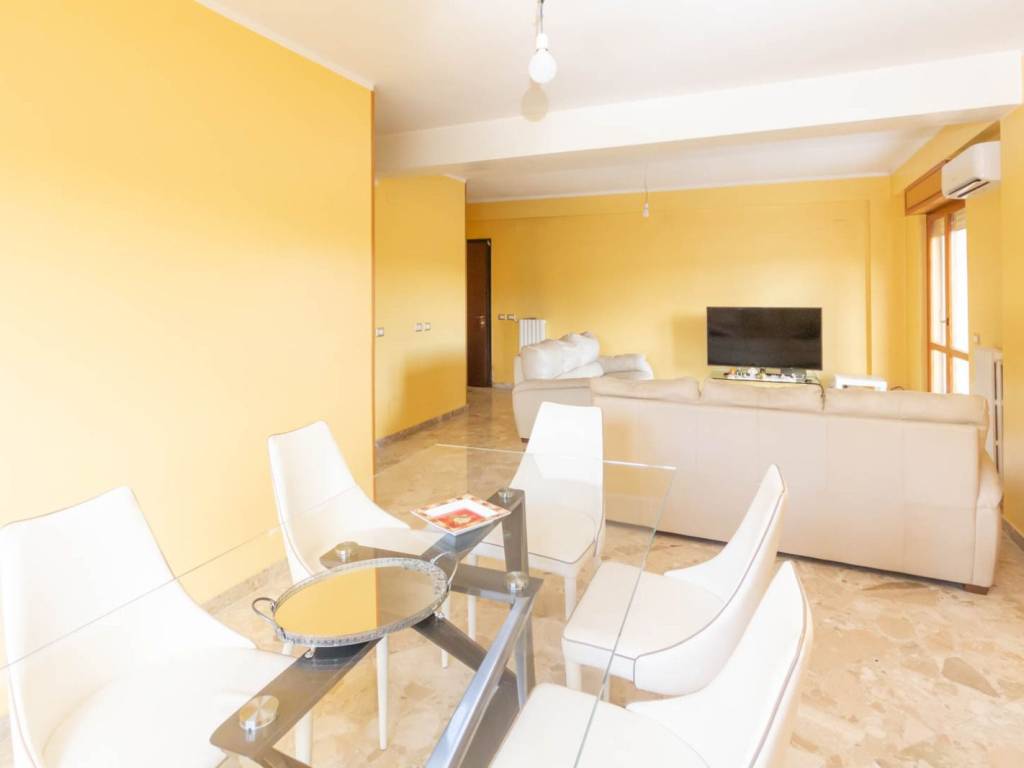 Appartamento a Benevento in Via Michelangelo Schipa - Foto 4