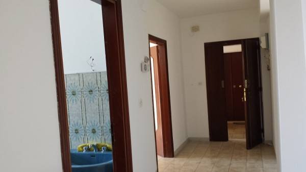 Appartamento a Ceglie messapica in Via Milano - Foto 2