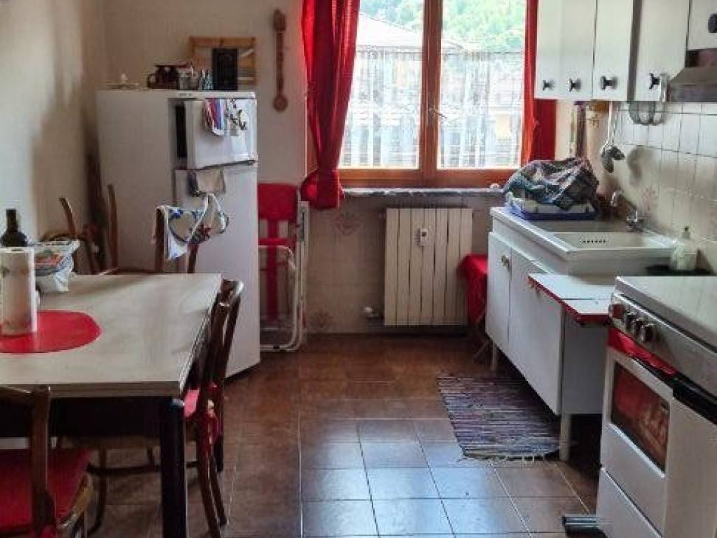 Appartamento a Varallo in Via per Scopelletto - Foto 3