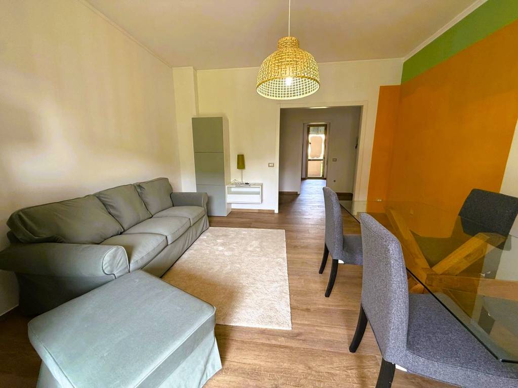 Appartamento a Viareggio in Via Digione, 44 - Foto 2