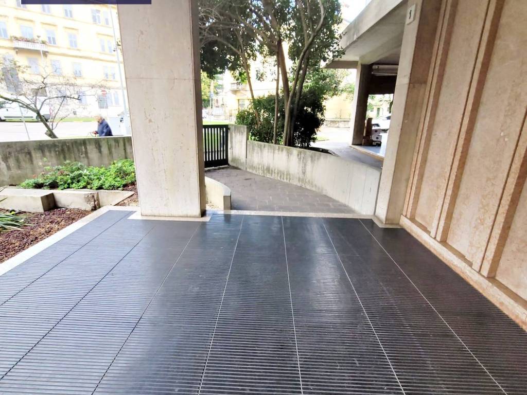 Appartamento a Monfalcone in Piazza Dante Alighieri, 3 - Foto 2