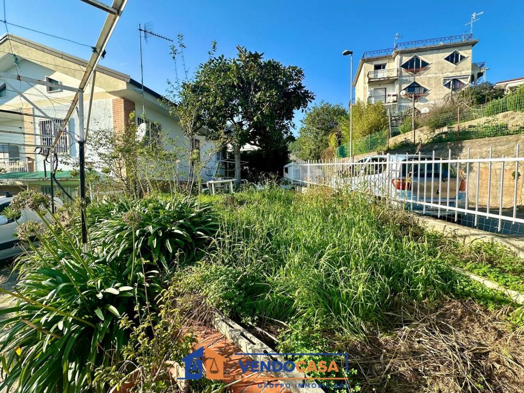 Villa a Boissano in Via Ernesto Morteo - Foto 5