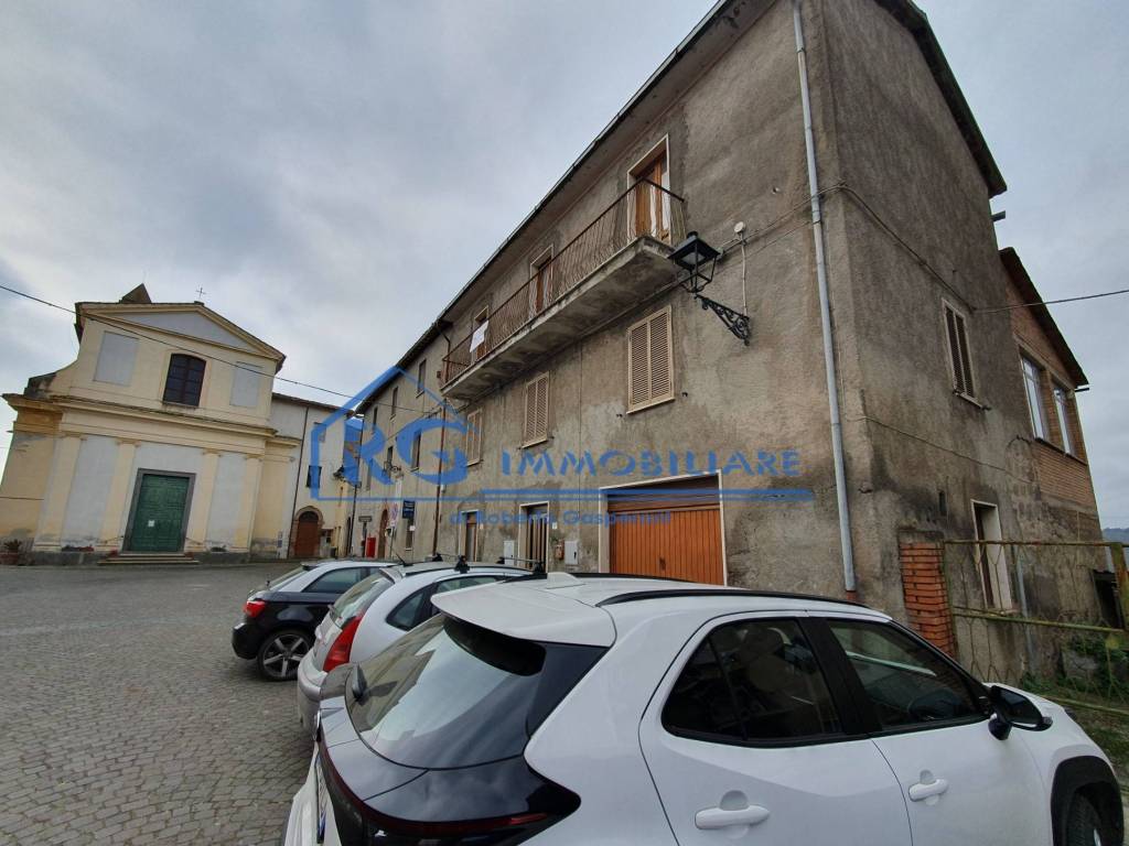 Casa indipendente a Castiglione in teverina in piazza san silvestro - Foto 4