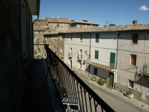 Casa indipendente a Castiglione in teverina in piazza san silvestro - Foto 5