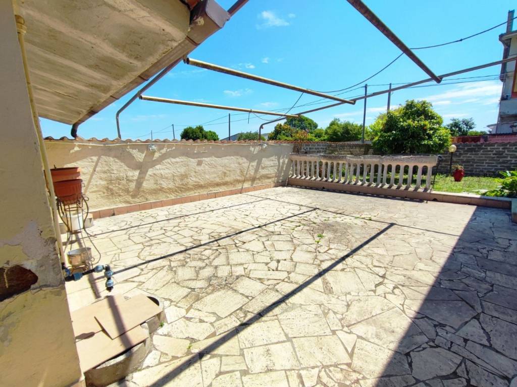 Casa indipendente a Aprilia in Via Teppia - Foto 4