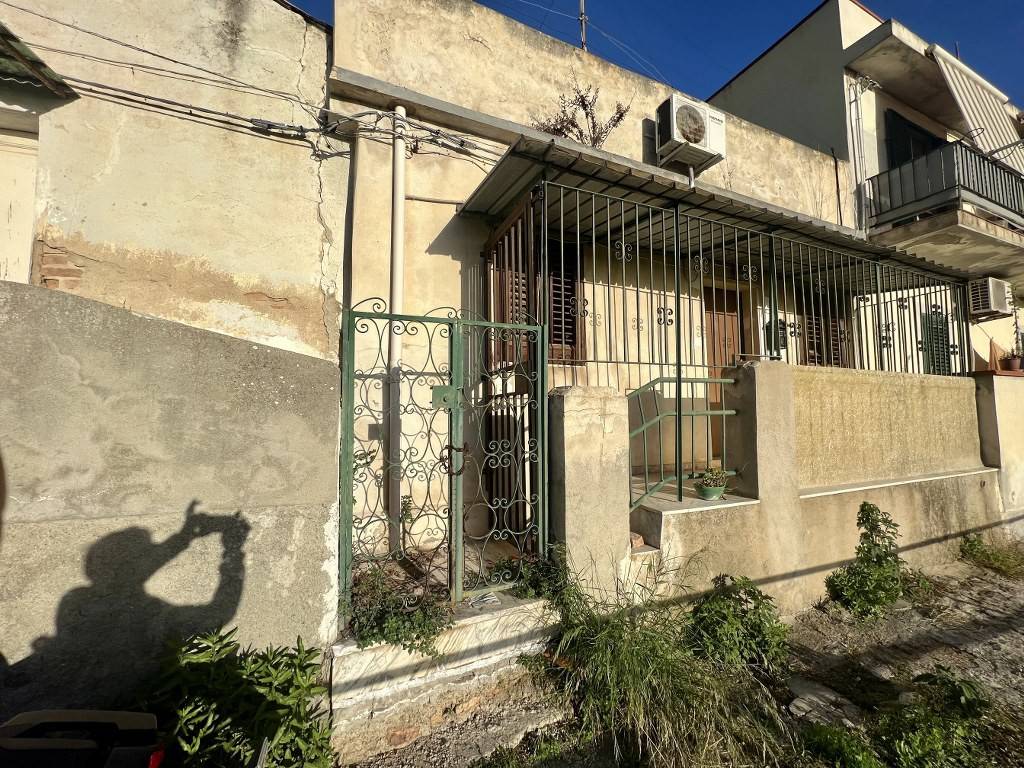 Casa indipendente a Reggio calabria in Via Casalotto, 20 - Foto 3