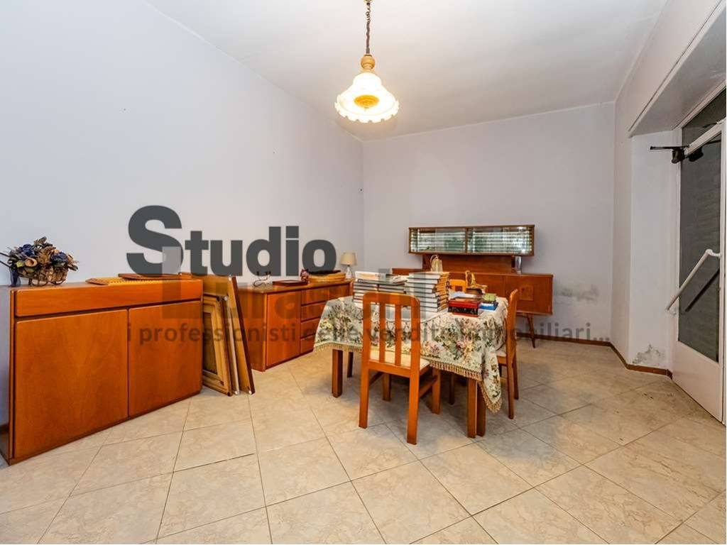 Casa indipendente a Monticello brianza in Piazza De Capitani, 5 - Foto 4