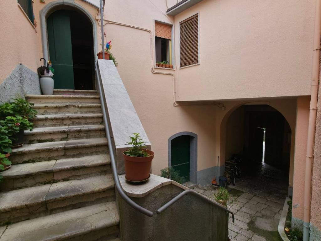 Appartamento a Solofra in Via Casarienzo - Foto 2