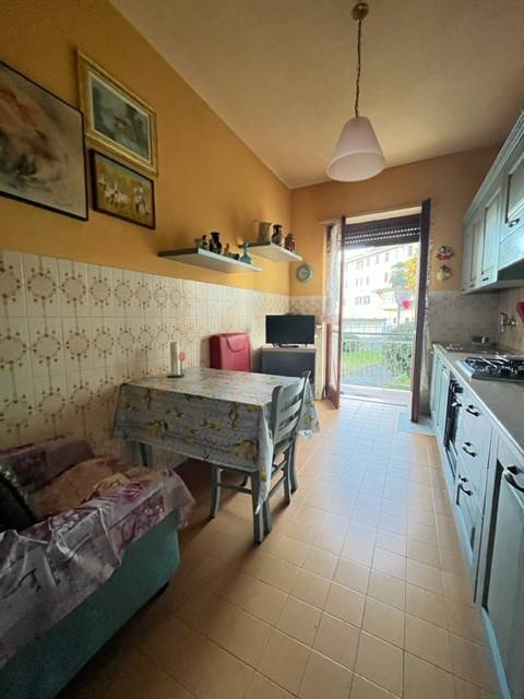 Appartamento a Biella in Via Edmondo De Amicis - Foto 4