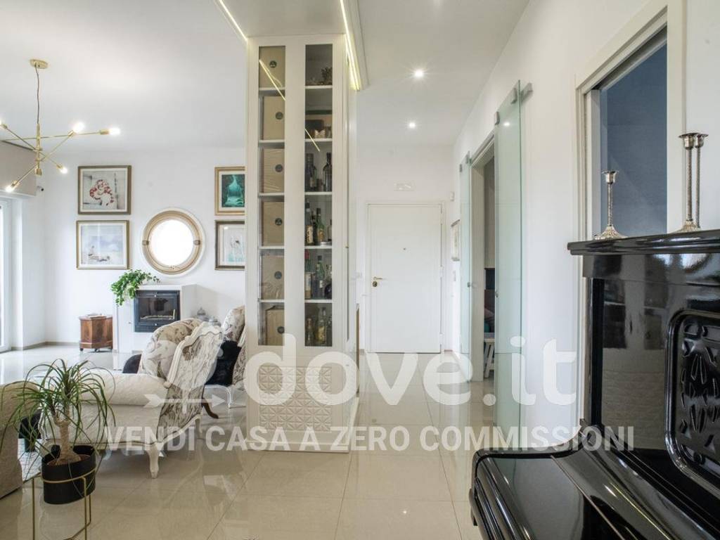 Attico / mansarda a Taranto in Via Caduti di Nassirya, 48 - Foto 3