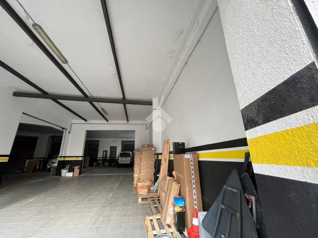 Immobile a Cosenza in Viale Giovanni e Francesca Falcone, 21 - Foto 4