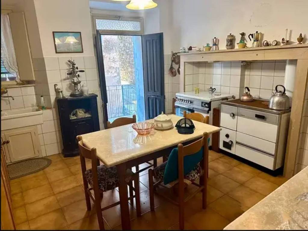 Casa indipendente a Roccalbegna in Via Scalelle - Foto 2