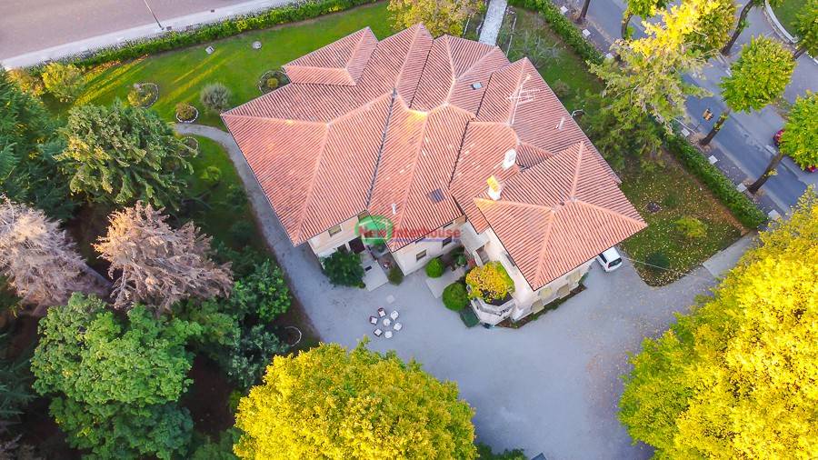 Villa a Maniago in Via Vittorio Emanuele, 2 - Foto 2