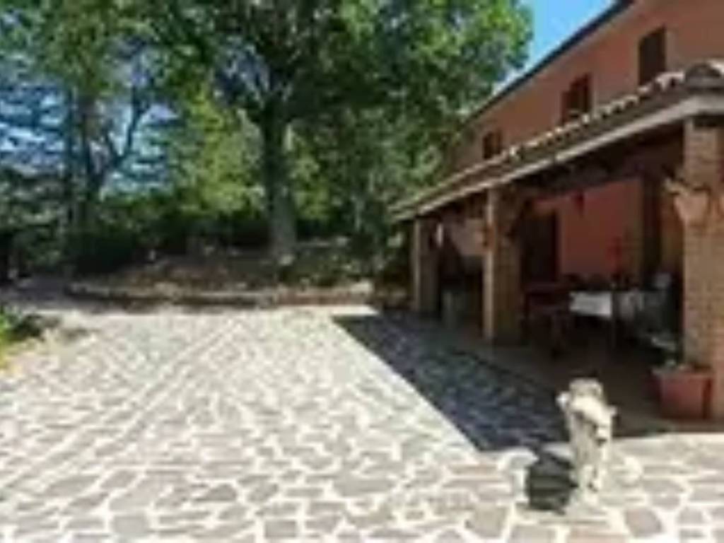 Villa a Matelica in Vocabolo Subbiano - Foto 4