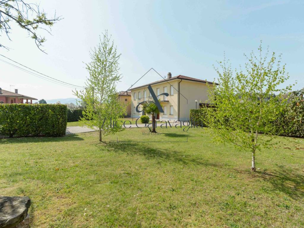Appartamento a Monvalle in Via Giacomo Matteotti, 35 - Foto 4