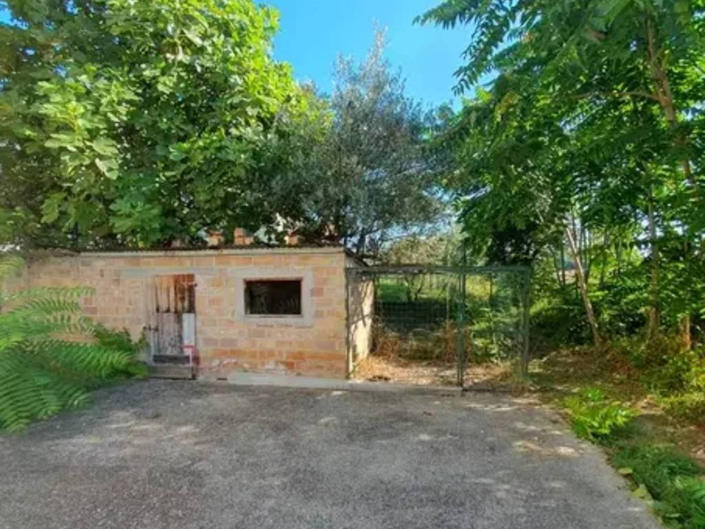 Casa indipendente a Montalto delle marche in Contrada Valle Falciana - Foto 3