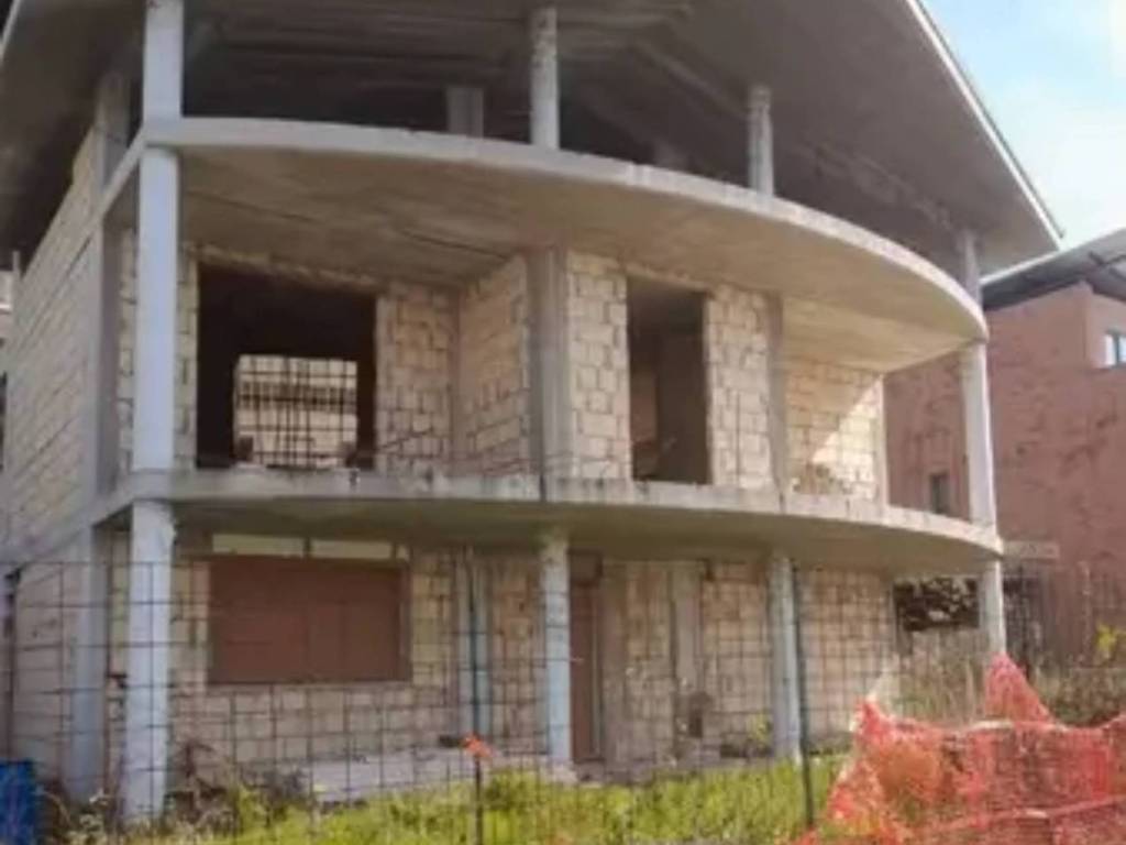 Casa indipendente a Spoltore in Via Fratelli Bandiera - Foto 3