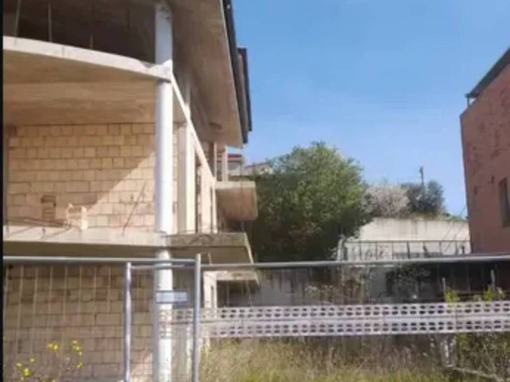 Casa indipendente a Spoltore in Via Fratelli Bandiera - Foto 4