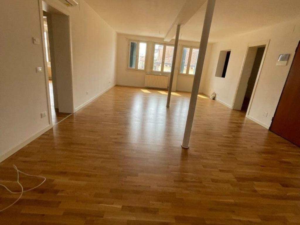 Appartamento a Venezia in Via Giuseppe Verdi - Foto 3