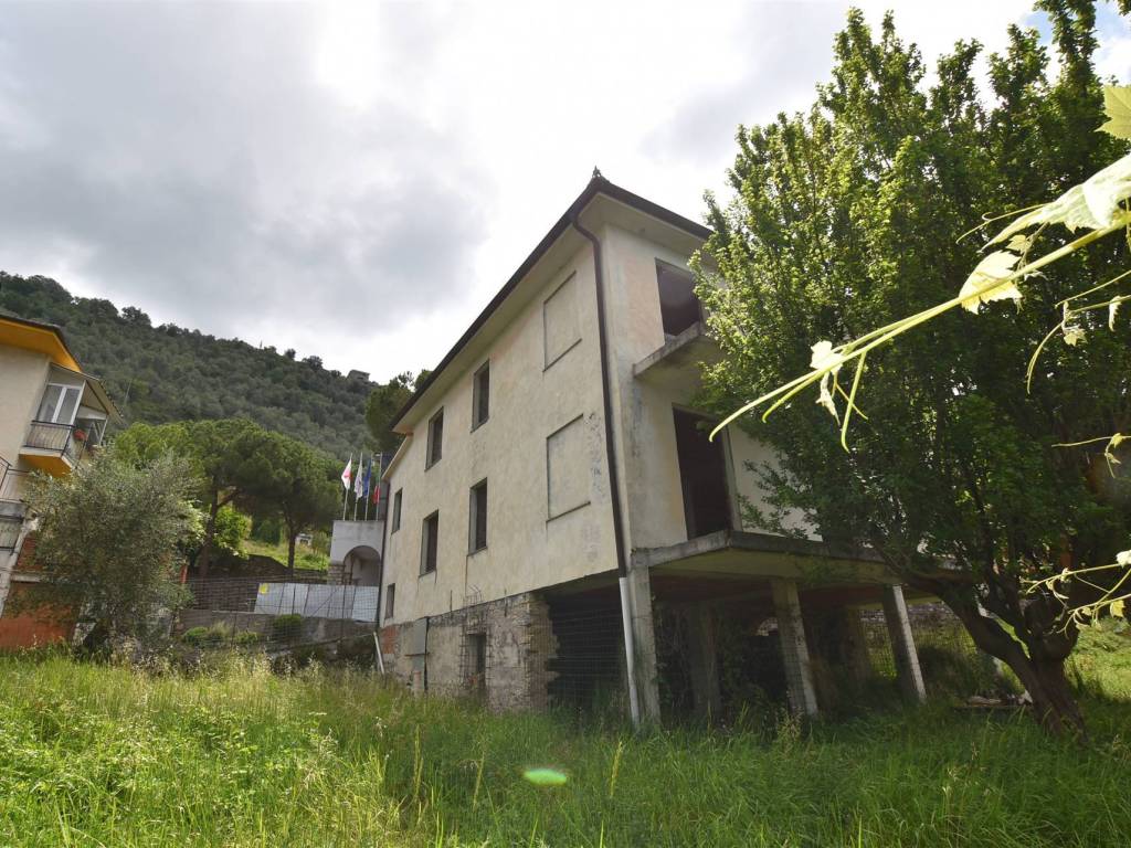 Villa a Chiusanico - Foto 2