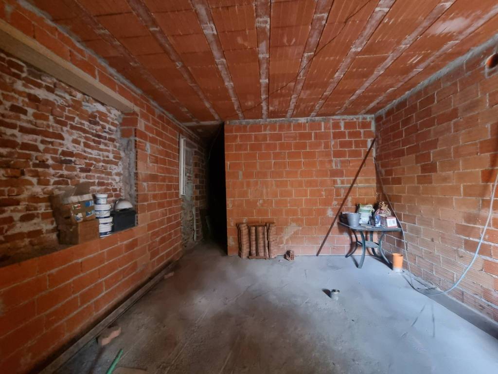 Casa indipendente a Galliate in Viale Leonardo da Vinci, 12 - Foto 4