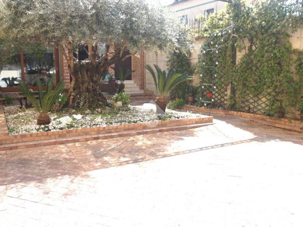 Villa a Bellizzi in Via Genova, 36 - Foto 5