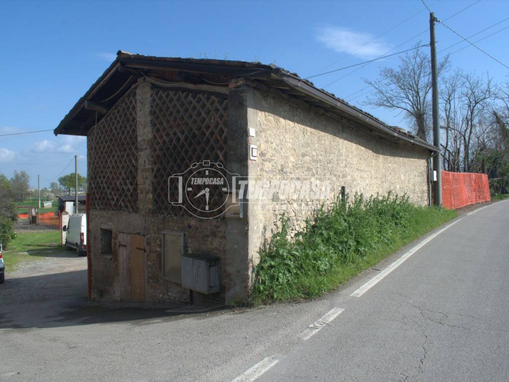 Rustico / casale a Casalgrande in Via Canale 103 - Foto 2