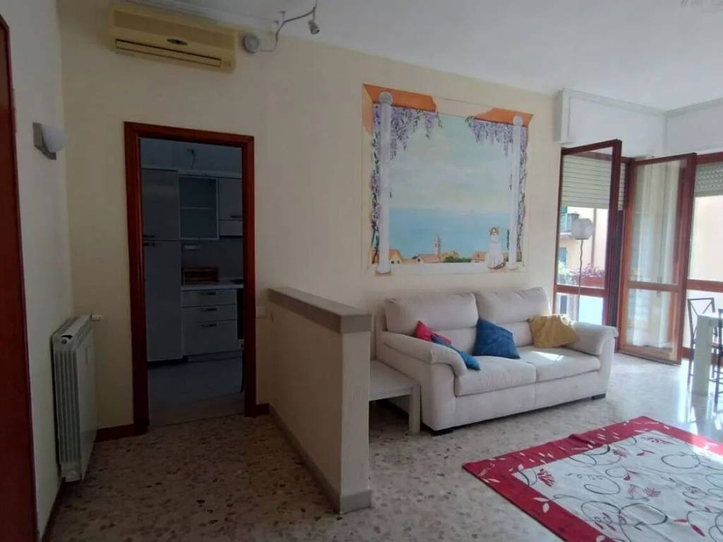 Appartamento a La spezia in Via Emanuele Gianturco - Foto 5