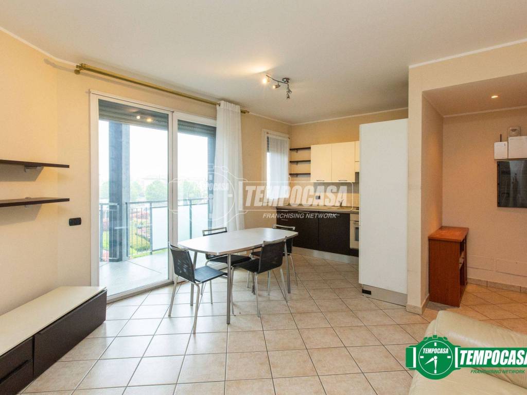 Appartamento a Castellanza in Via Amilcare Ponchielli 5 - Foto 2