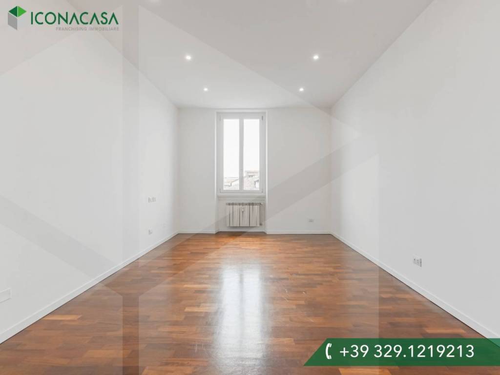 Appartamento a Milano in Via Giuseppe Giacosa, 71 - Foto 2