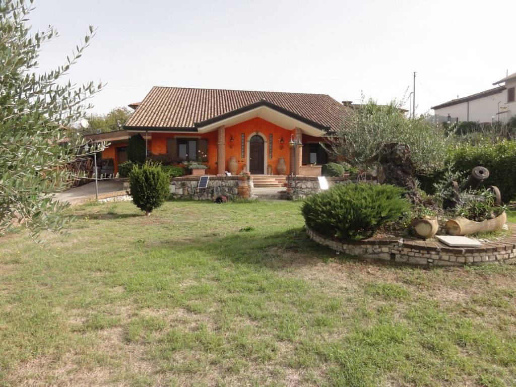 Villa a Ceccano in Via Peschieta, 4 - Foto 4