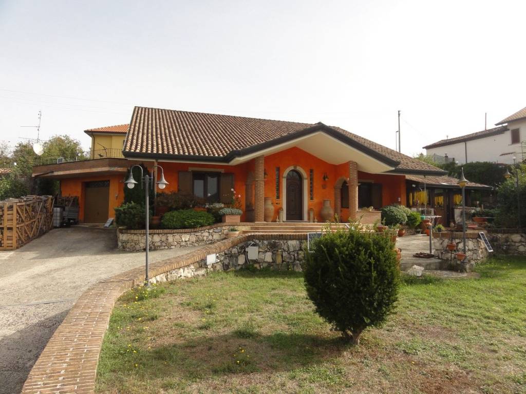 Villa a Ceccano in Via Peschieta, 4 - Foto 5