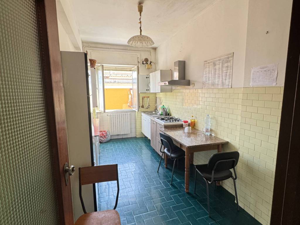 Appartamento a Frosinone in Via Francesco Brighindi - Foto 2