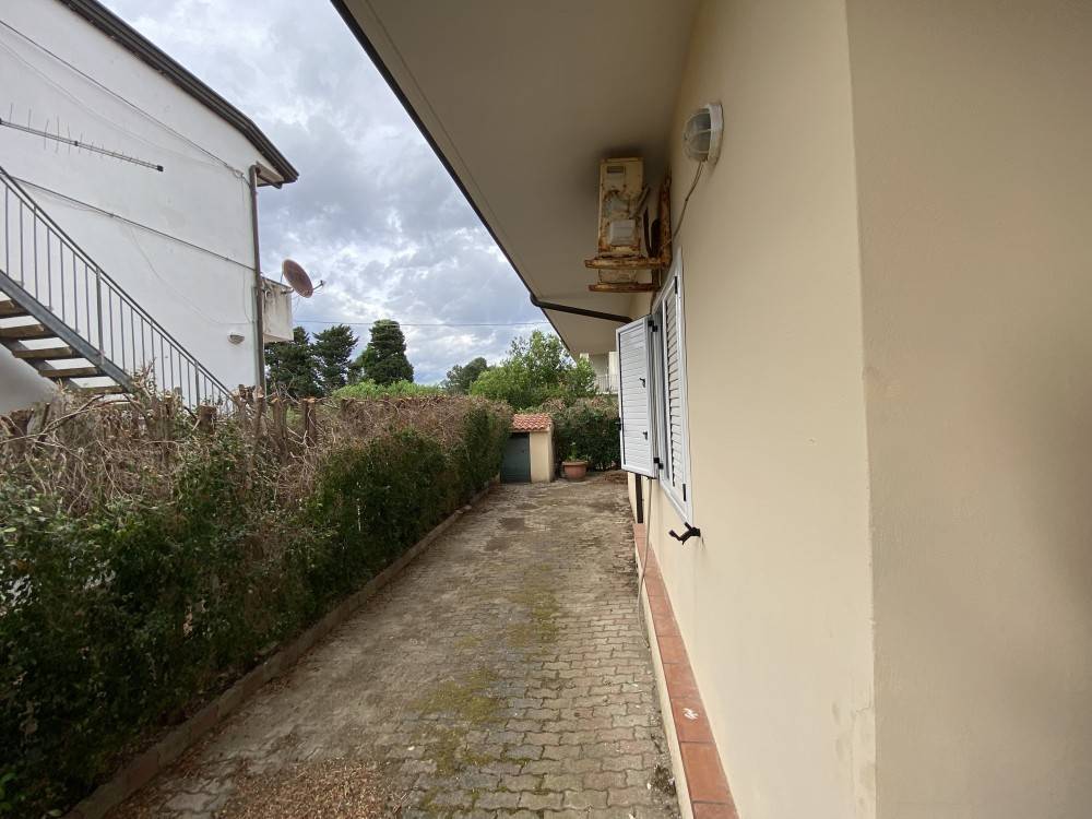 Villa a Lamezia terme in Via Ginepri - Foto 3
