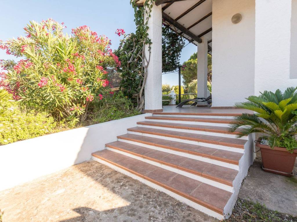 Villa a Arzachena in Via Monti Corru - Foto 2