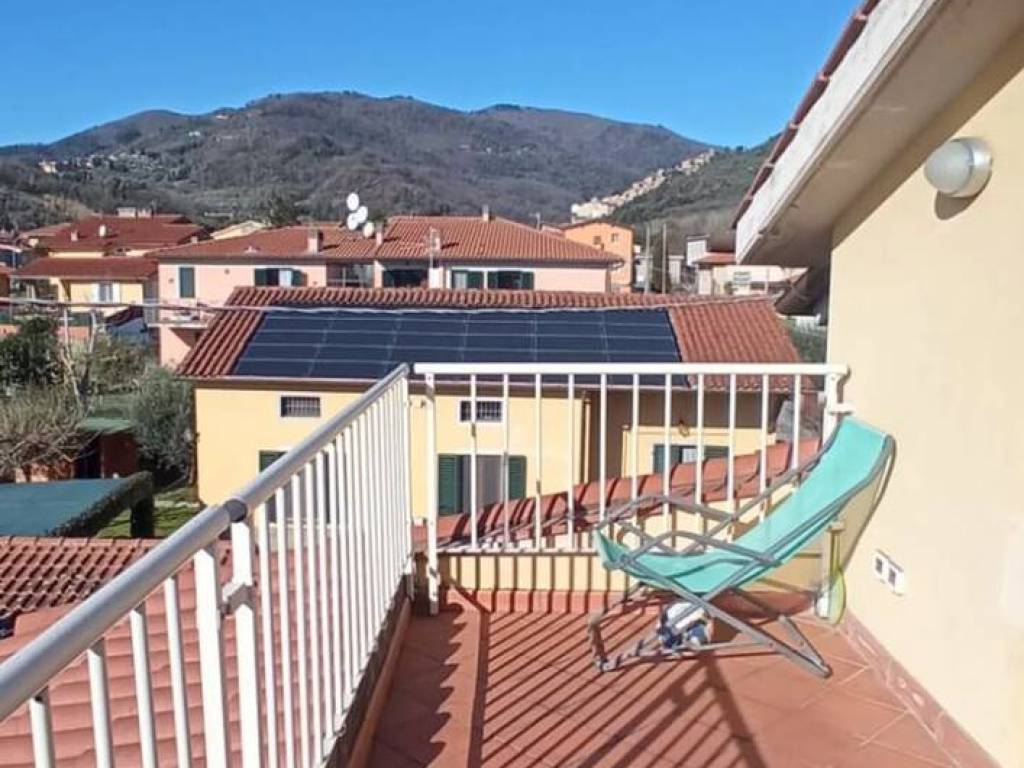 Appartamento a Pescia in Via Della Quercia S.N.C. - Foto 4