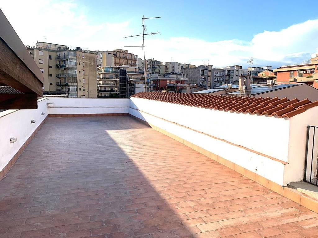 Casa indipendente a Catania in Via Cavaliere - Foto 2