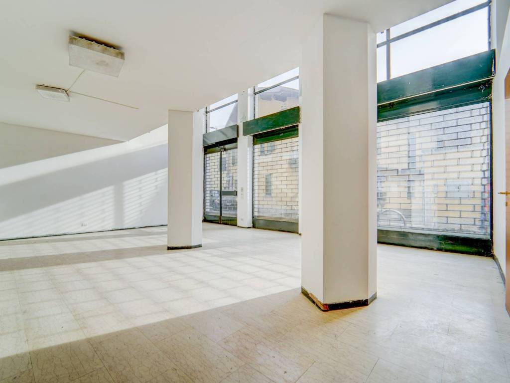 Loft / open space a Somma lombardo in Via Cesare Gallidabino - Foto 3