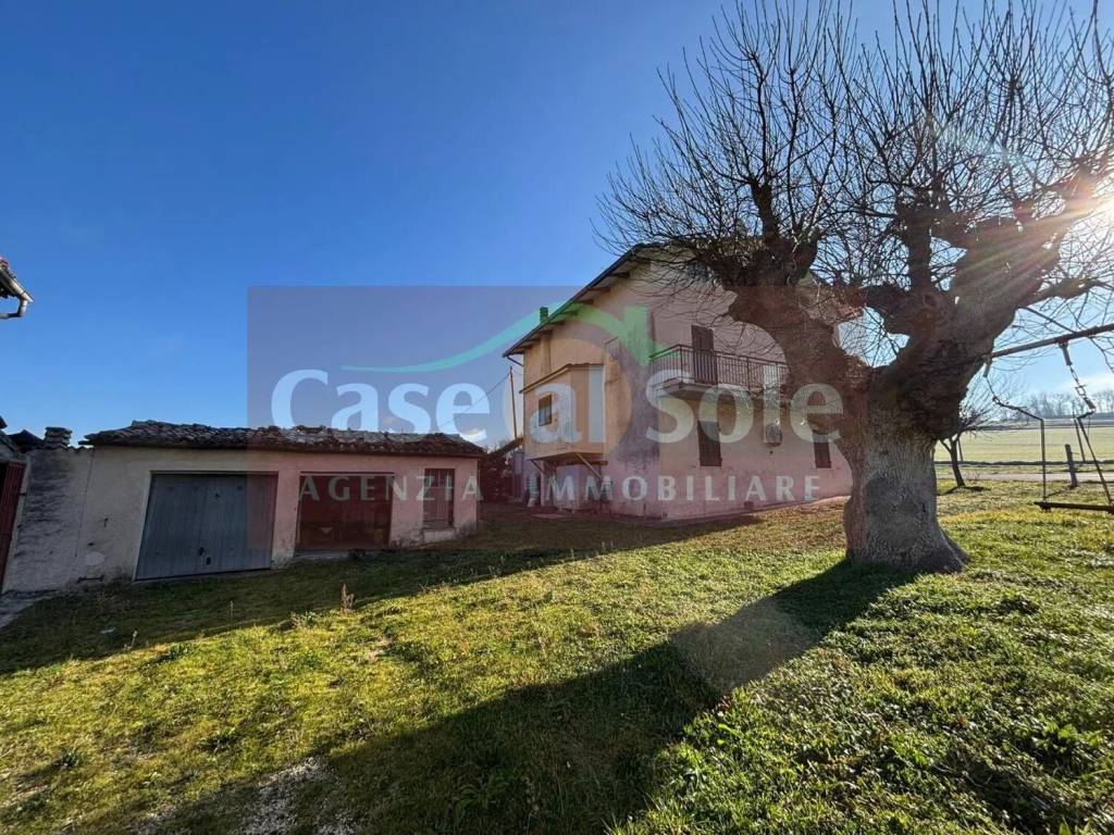 Villa a Sassoferrato in Catobagli S.N.C. - Foto 3