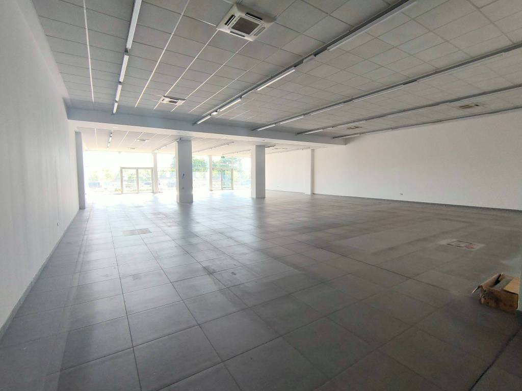 Immobile a Osimo in Via dell'Industria, 1 - Foto 5