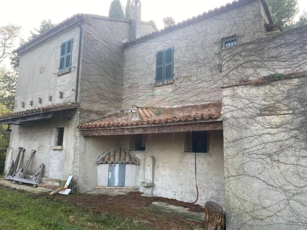 Villa a San costanzo in San Costanzo S.N.C. - Foto 2