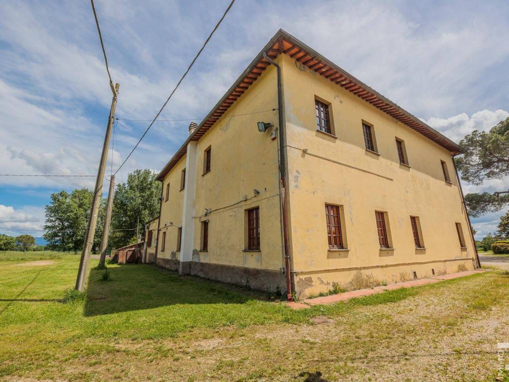 Rustico / casale a Foiano della chiana in Via Ponte al Ramo - Foto 5