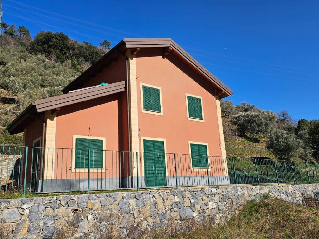 Villa a Quiliano in Via Dodino - Foto 2