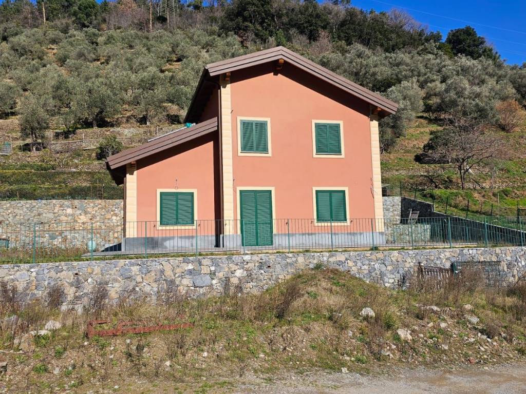 Villa a Quiliano in Via Dodino - Foto 3