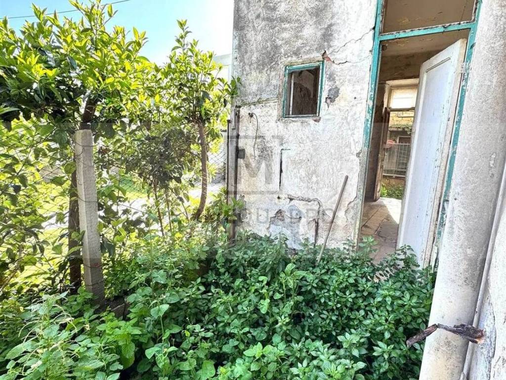 Casa indipendente a Terracina in Via Alberto la Rocca - Foto 3