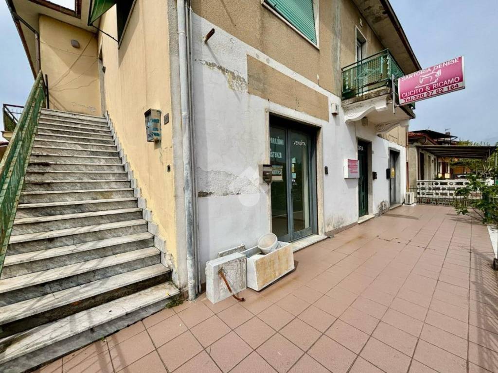 Casa indipendente a Santo stefano di magra in Via Cisa Sud, 414 - Foto 3